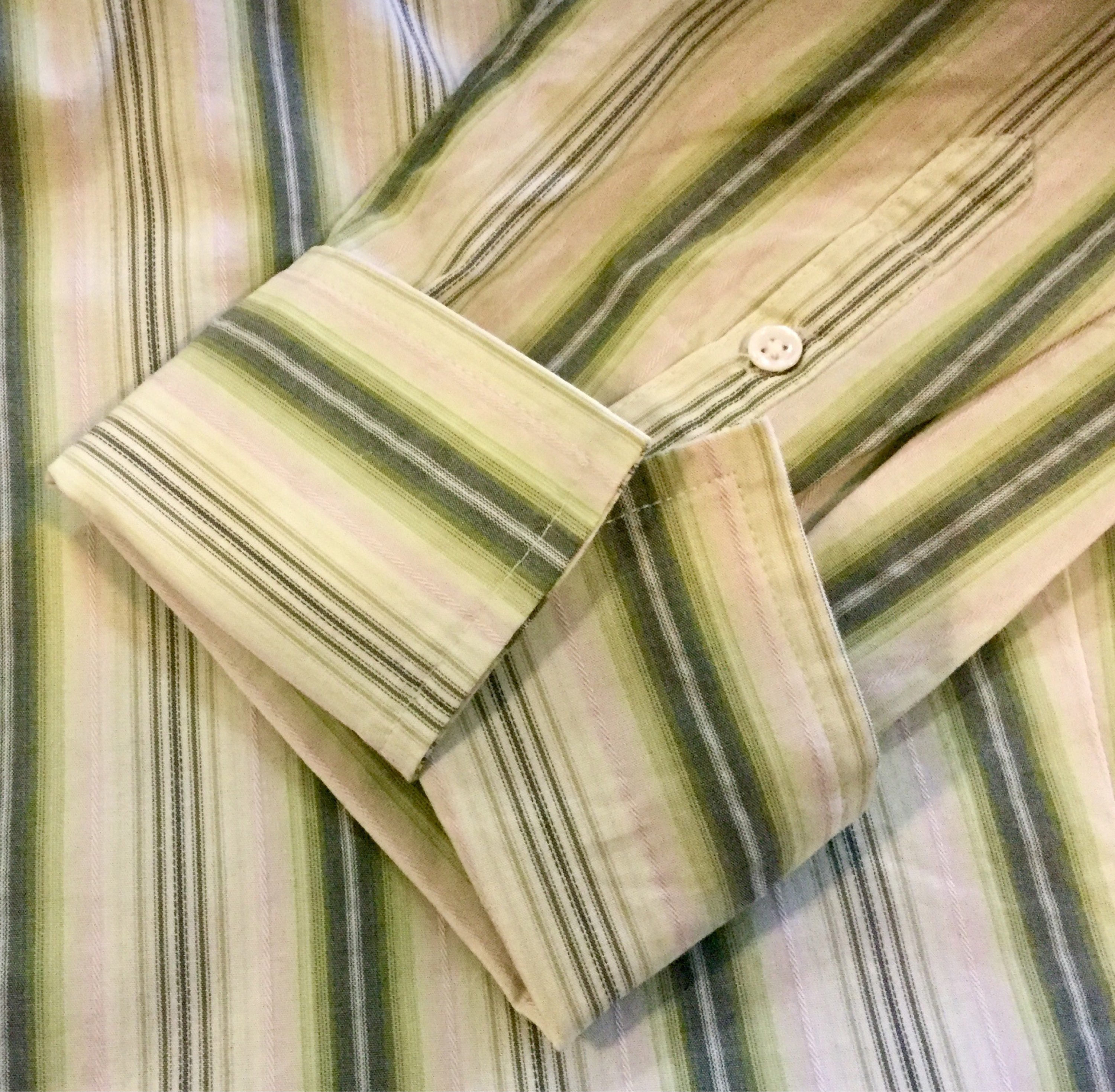Ann Taylor, Ann Taylor Blouse-Shirt-Top/Button Up/Green Pin Stripe/Long Sleeve/Collar/Classic Preppy/Woman Size 14 (chest 44”) Vintage