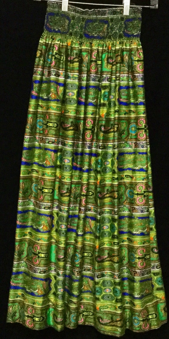 1970s Hostess Skirt/Maxi Skirt/Green Paisley Prin… - image 3