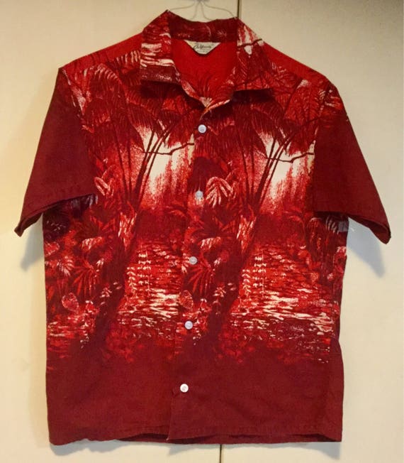Mens Red Hawaiian Shirt/Cabana Beachwear/Button U… - image 2