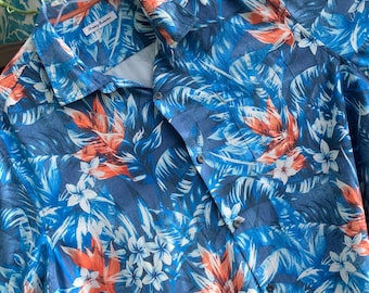 Tommy Bahama Hawaiian Shirt/Blue Floral & Leaf Print/Button Up/Short Sleeve/Silk Blend/Washable/Mens Size XXXL/Vintage