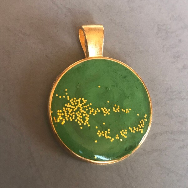 Handmade jewelry designs, green pendant necklace, resin and glitter, gift for mother, free shipping