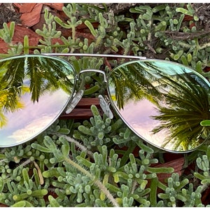 Canyon pink/gold sunglasses, silver frame, zebra wood arms, Pink Coyote.