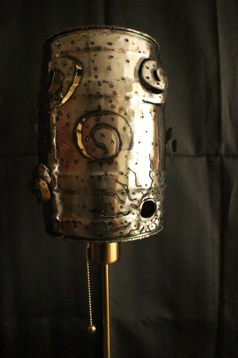 Locke Lampe aus Blechbehälter, Partybierfaß, Upcyclinglampe,Unikat Bild 6