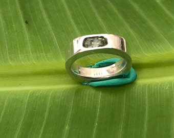 No903 Natural Green Australian Sapphire in a 950 Sterling Silver Ring