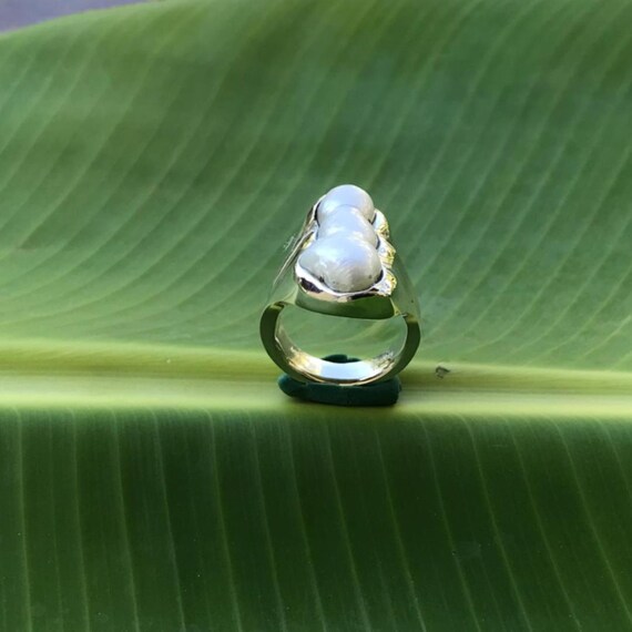 No 1169 Natural Tennessee River Pearl in a 950 Sterling Silver Ring Size 9 1/2