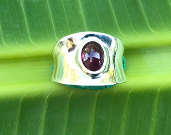 No795 Natural Thai Ruby Cabochon in a 950 Sterling Silver Ring size 5