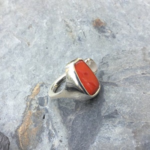 No.238 Natural Red Mediterranean Coral and Cats Eye Moonstone Ring image 6