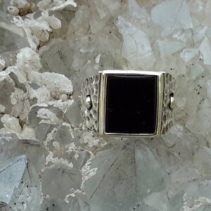 No.13  Classic Men&#39;s Onyx and Silver Ring. SIze 11