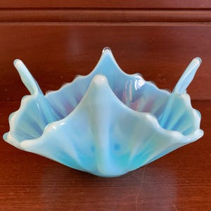 Fostoria Heirloom Blue Opalescent Handkerchief Bowl. Vintage 1960’s Fostoria Glass.