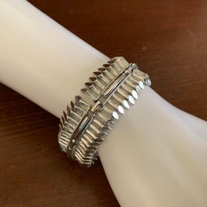 Coro Silvertone Spikes Chainlink Bracelet.  7 1/2 Inches Long. Wide Silvertone Chainlink Bracelet. Coro Pegasus Jewelry.