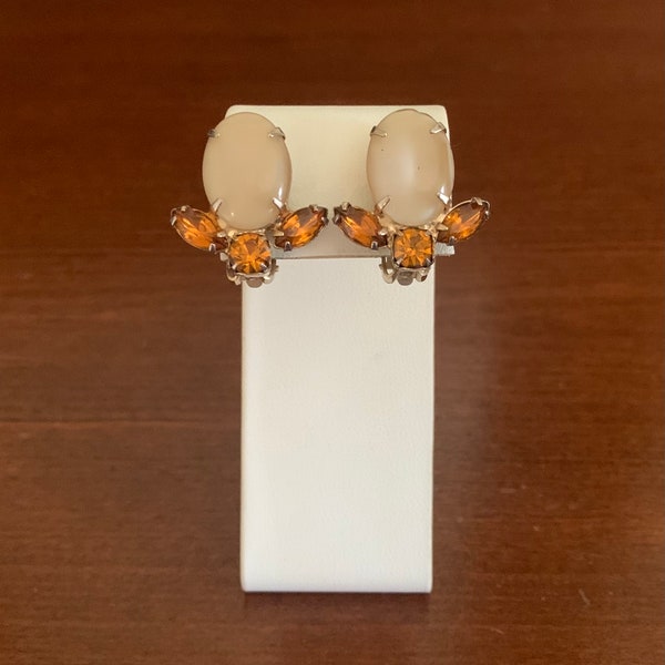 GARNE Carmel Latte Color Oval Art Glass Goldtone Clip-On Earrings With Amber Color Rhinestone Accents. Goldtone Clip-Ons. GARNE Jewelry.