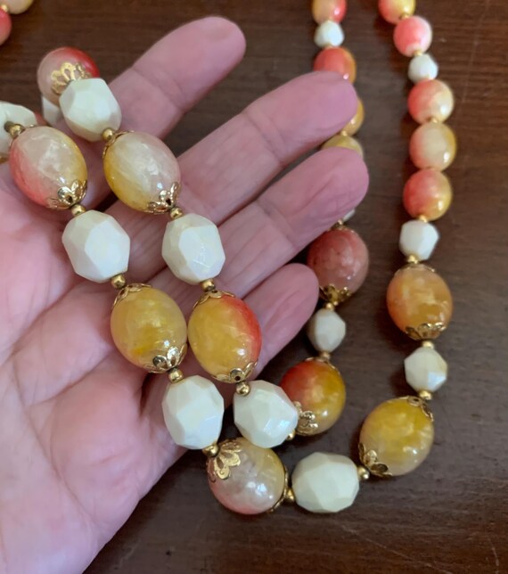 Vintage Hong Kong Beaded Necklace - image 5