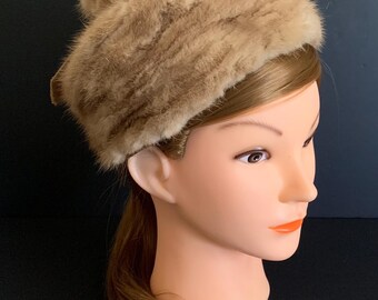 Vintage Dark Brown Mink Hat, Gwen Pennington, Slanted  display picture 2