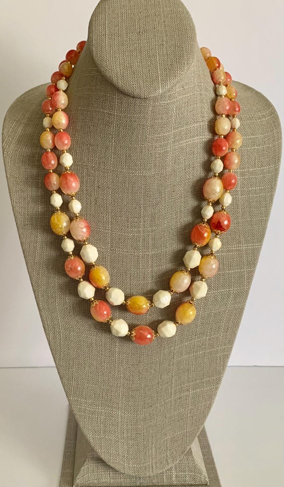 Vintage Hong Kong Beaded Necklace - image 1