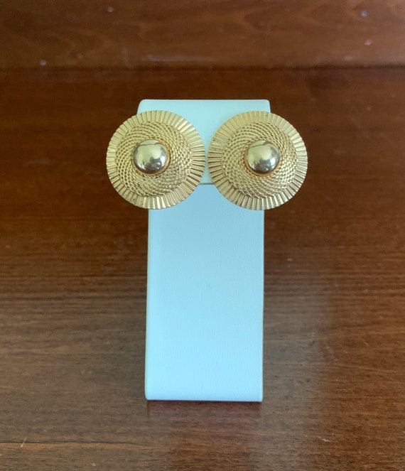 Button style earrings sale