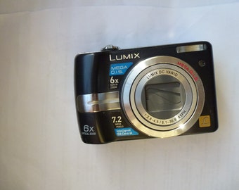 Panasonic LUMIX DMC-LZ7 7.2MP Digital Camera