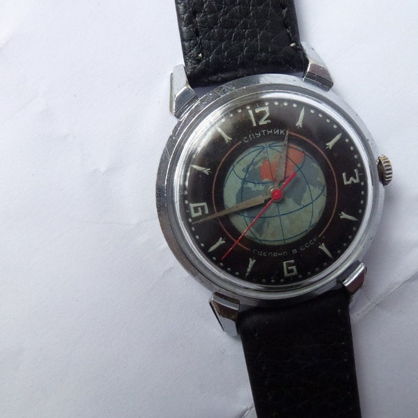 kirovskie sputnik mechanical vintage soviet men's watch
