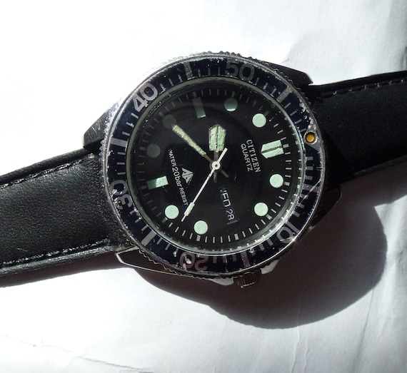 Citizen Quartz Diver 200m Caliber 3802. Etsy