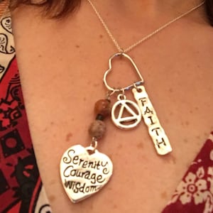 Serenity prayer recovery pendant with faith dangle charm and recovery symbol with heart connector. Alcoholics Anonymous Narcotics Anonymous.