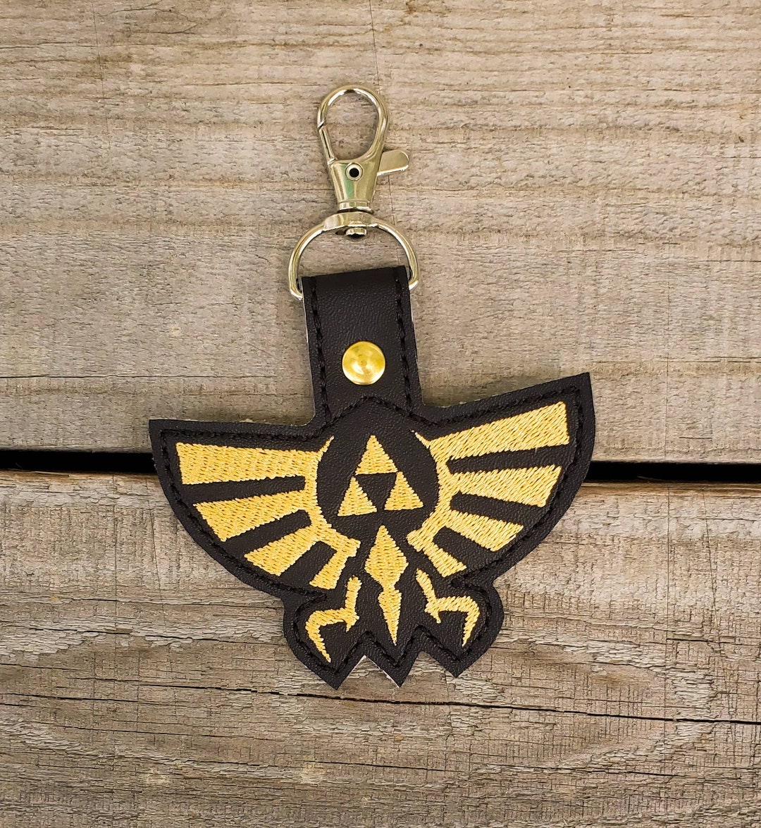Zelda Triforce Keychain Geek Zipper Pull Zelda Bag Charm Etsy Canada
