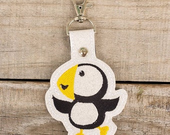 Puffin Keychain, kawaii puffin backpack charm, animal zipper pull, glitter puffin