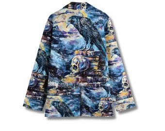 Blazer con estampado artístico de cuervo: Ropa gótica de algodón, "Ecos de Nunca Más"