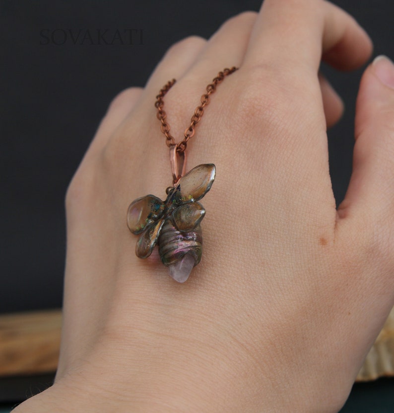 Flying Insect Pendent Whimsy Honey Bee Fly Totem Necklace Cute Tiny Insect Lover Jewelry ...