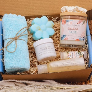 Beach Lover Gift Box/ Birthday Gift Box/ Best Friend Gift/ Personalized Gifts for Her/ Beach-Ocean Gifts/ Thinking of You Gift Box/Beach Box