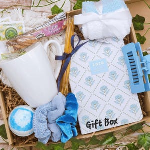 College Care Package/ Gift Set with Mug/ Gift for College Student/ Back to School Gift/ Care Package for Student/ Spa Care Package/Self Care