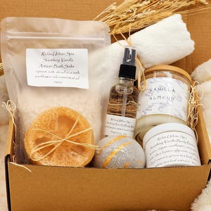Vanilla Spa Gift Box: Handmade Bath & Body Set