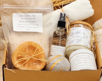 Vanilla Spa Gift Box: Handmade Bath & Body Set/ Vanilla Lover Spa