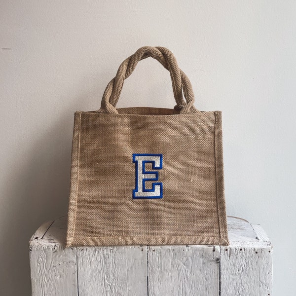 Jute Tasche,  personalisierte Geschenke, College Style, Buchstabe, Aufbewahrung Kinderzimmer