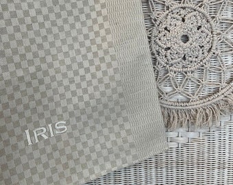 besticktes Geschirrtuch, Halbleinen, personalisierte Geschenke, Namen, Küchentuch
