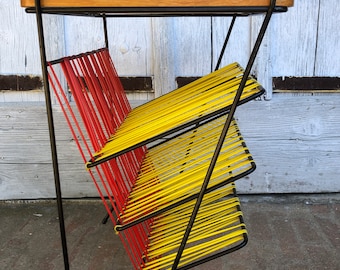 Scoubidou magazine rack, vintage end table, red yellow wood side table, black metal, living room dining room entrance accessory,