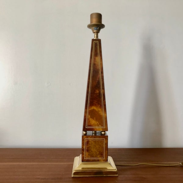 Pied de lampe Le Dauphin, luminaire pyramide 1970, lampe marron et or, accessoire bureau salon, décoration hollywood regency, cadeau