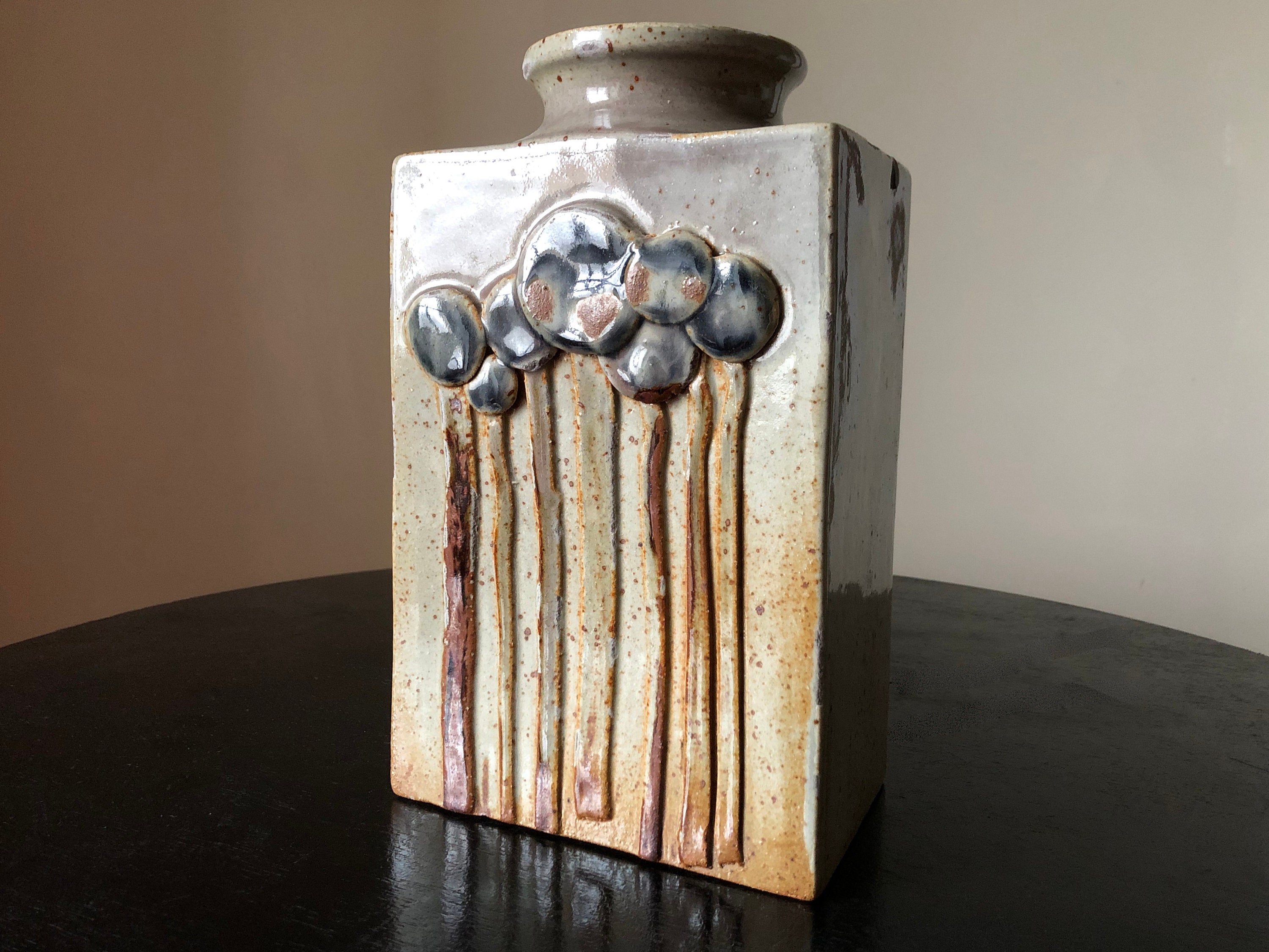 Grand Vase en Grès Signé, Rectangulaire Fleurs, Céramique Grise, Accessoire de Décoration, Cadeau Po