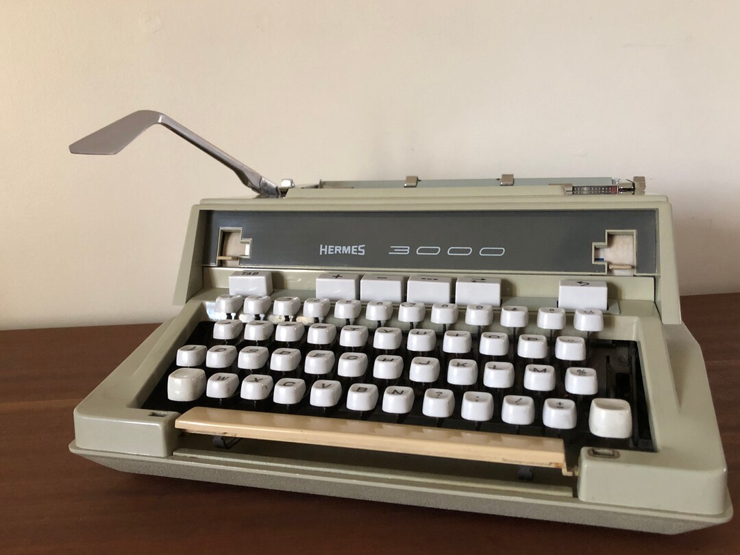 Hermes 3000 Typewriter, Swiss Typewriter 1960, Ethical Writer Gift
