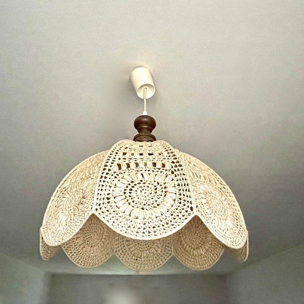 Suspension raphia Targetti 1970, lampe de plafond fleur ajourée, design Italie, accessoire chambre entrée, déco boho bohème, cadeau rétro