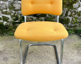 Chaise Strafor 1970, tweed jaune, chaise de bureau, modèle Joly, décoration loft indus, accessoire industriel, cadeau vintage