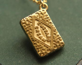 English Biscuit Necklace, Food Necklace, Tea Lover Jewelry, Afternoon Tea Jewelry, Tea Lover Gifts For Women, Gold Cookie Jewelry,British