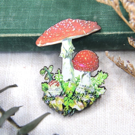 Mushroom brooch deals