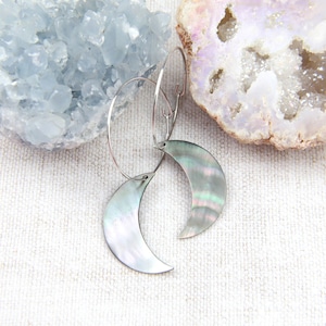 Mond Creolen, Mond Schmuck, Celestial Style, Space Theme, Perlmutt, Muschel Ohrringe, Silber Creolen, Geschenk für Mädchen,Teen Geschenk,UK