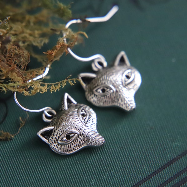 Silver Fox Earrings, Fox Head, Short Dangles, Woodland Animal, Vixen jewelry, Drop Earrings, Forest Wildlife, Rustic Jewellery, Mothers Day