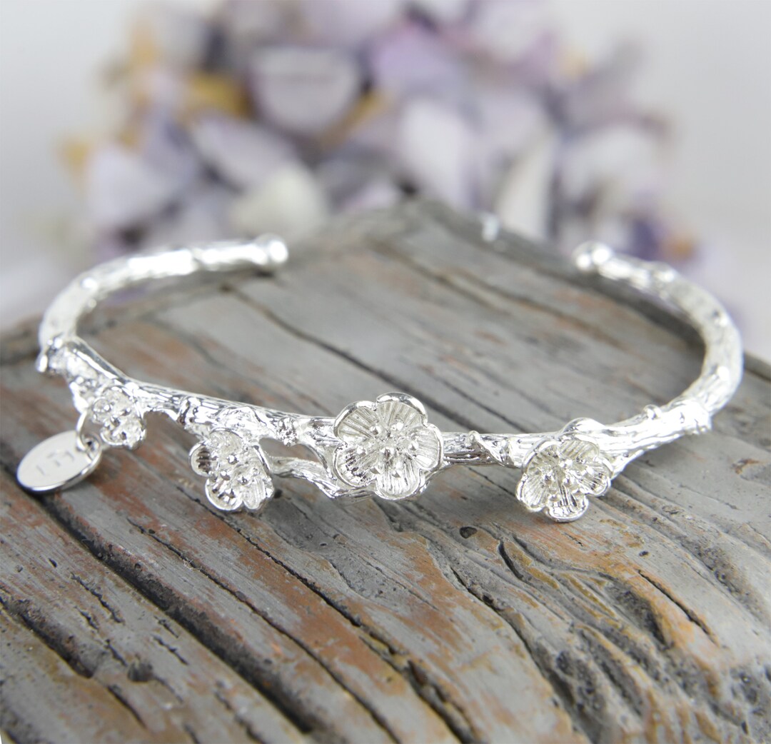 SUNSHINE GROVE BANGLE BRACELET, CHERRY BLOSSOM PINK