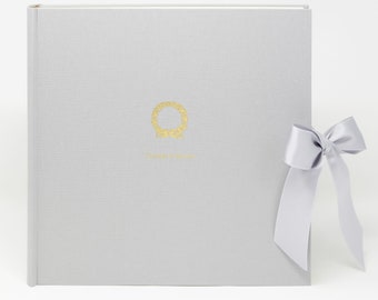 Wedding album light gray, linen, 30 x 30 cm, gold embossing