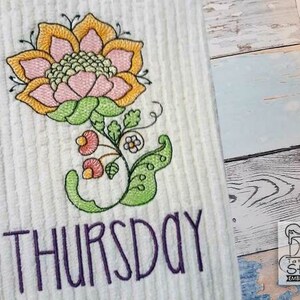 Jacobean - Thursday - Fits into a 4x4&quot; & 5x7&quot; Hoop - Instant Downloadable Machine Embroidery