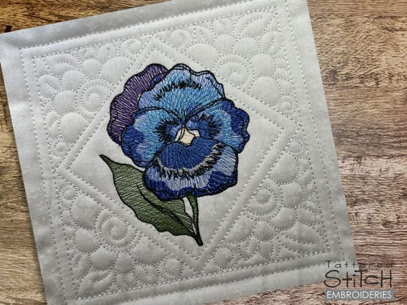 FLOWER of the Month QUILT Block Embroidery Bundle - 12 Birth
