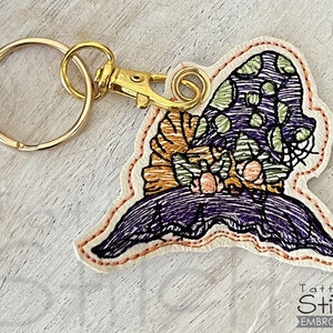 WITCH HAT Gnome CHARM - Charm, Keychain, Gnomes, Halloween, Witch Embroidery - Downloadable Machine Embroidery - Light Fill Stitch