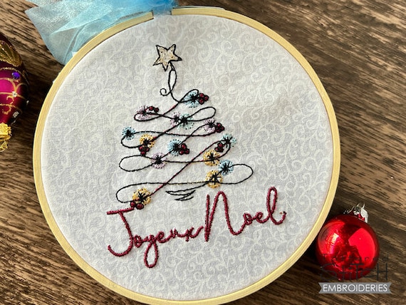 Carré Brodé Joyeux Noël 7 1/2" - Rouge Blanc Vert Sur Fond Noir - Neuf