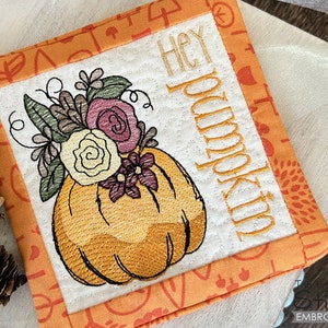 HEY PUMPKIN Stickerei Topfhalter - Kürbis Stickerei, Kürbise, Erntedank, Herbst - Fits a 10x4&quot; Hoop - Machine Embroidery Designs